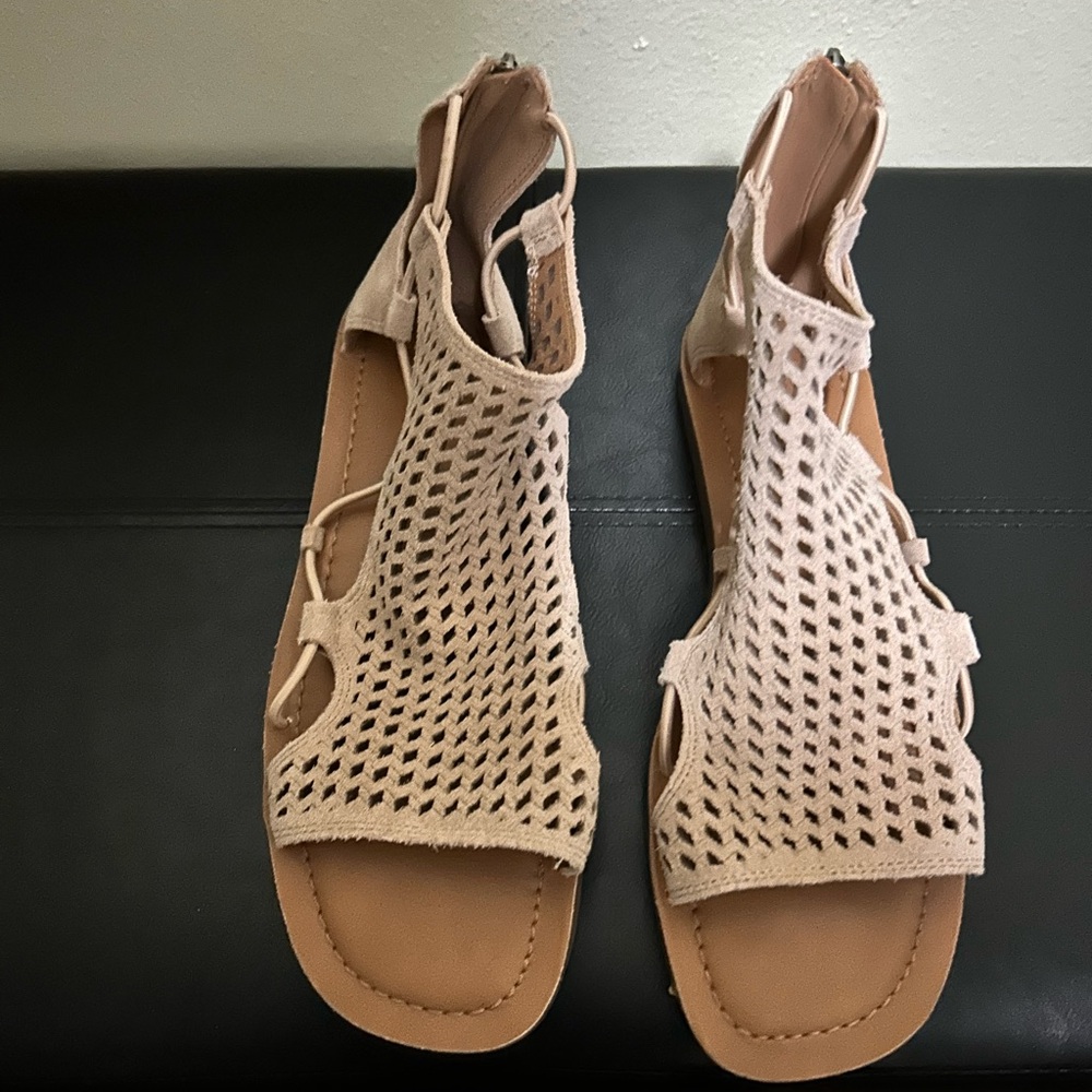Lucky Brand Gladiator Sandals